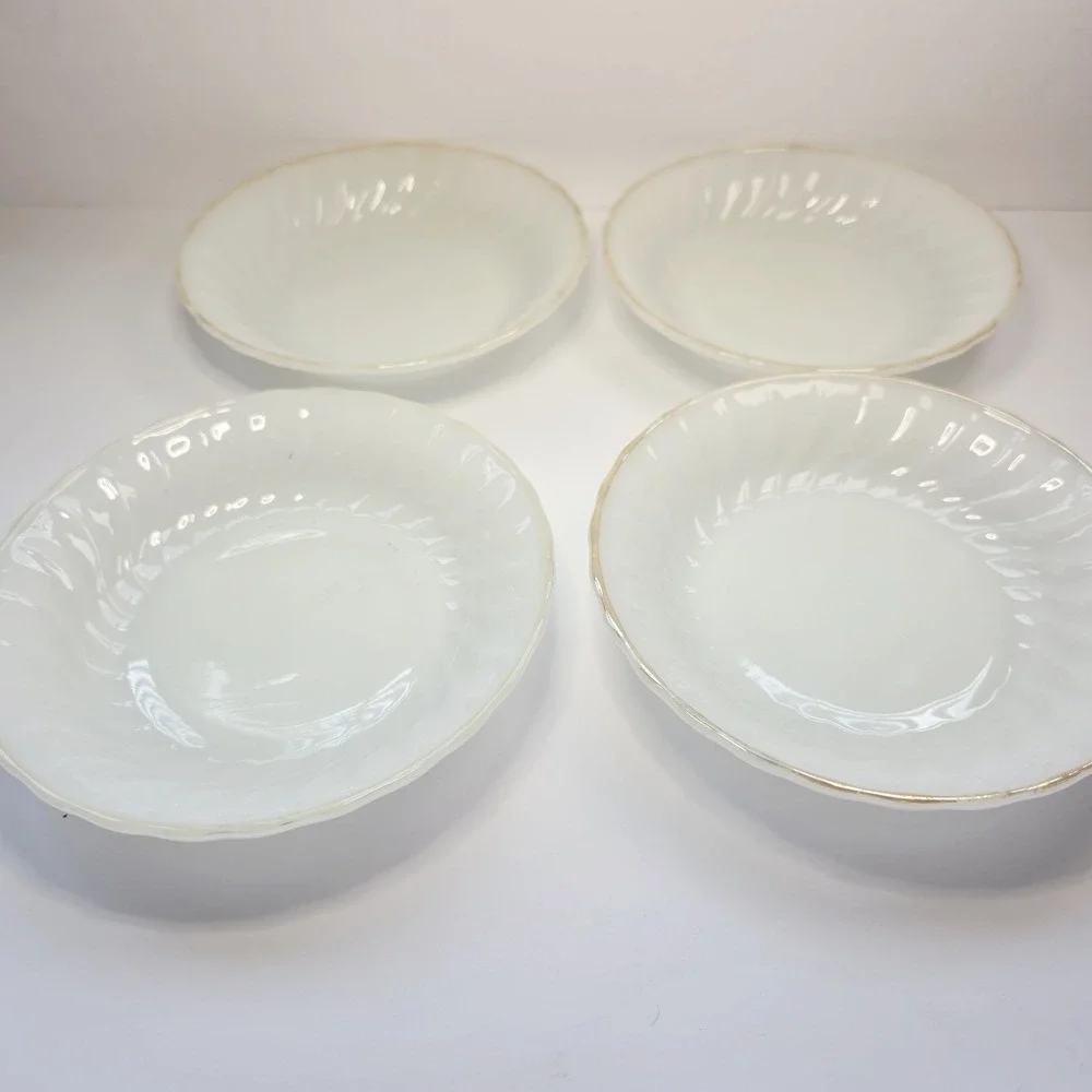 4 Anchor Hocking Fire‎ King Golden Anniversary Gold Swirl Salad Soup Bowls 7.5